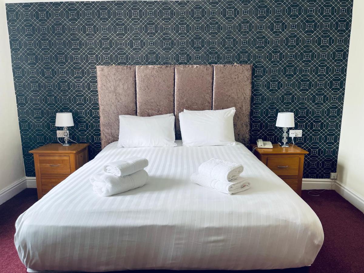 Merrion Hotel Лландидно Экстерьер фото