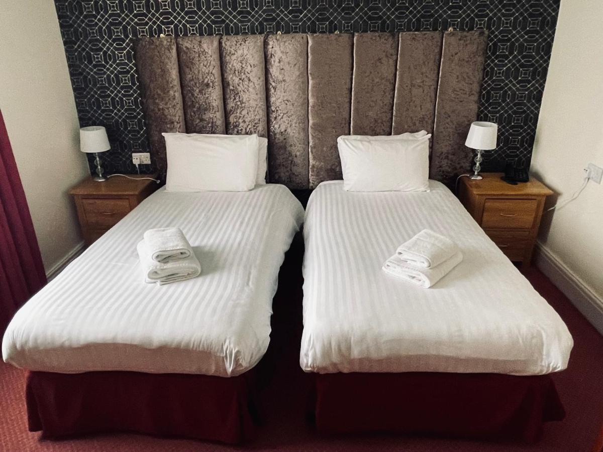 Merrion Hotel Лландидно Экстерьер фото