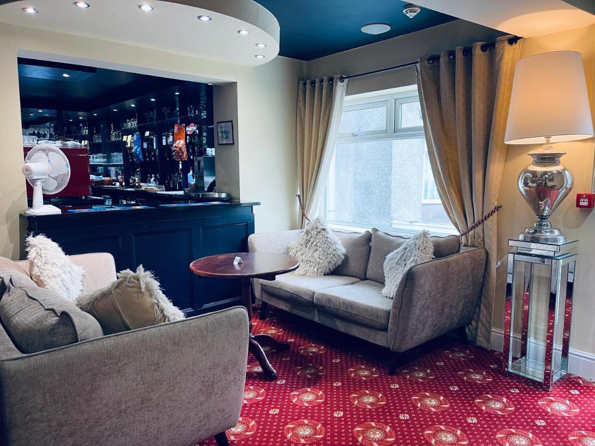 Merrion Hotel Лландидно Экстерьер фото