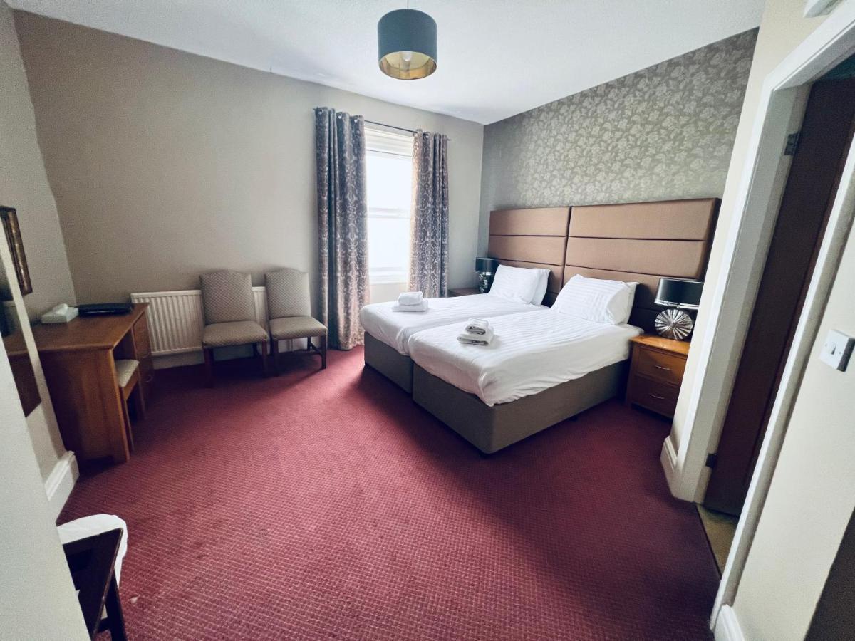 Merrion Hotel Лландидно Экстерьер фото